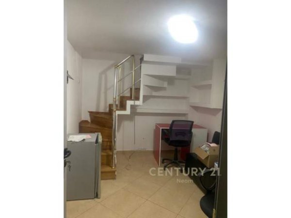 Tirane, shitet ambjent biznesi Kati 0, 11 m² 33.000 Euro (Fusha e Aviacionit)