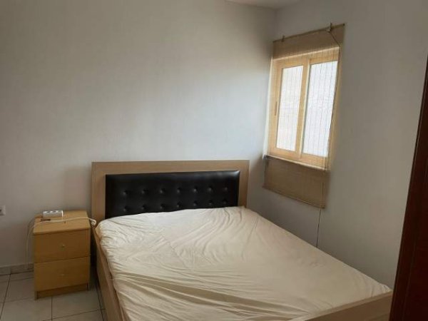 Tirane, jepet me qera apartament 1+1 Kati 11, 52 m² 350 Euro (Fusha Aviacionit)