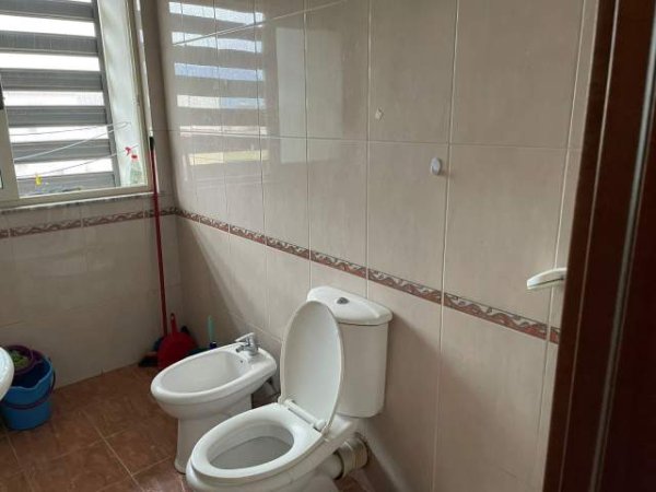 Tirane, jepet me qera apartament 1+1 Kati 11, 52 m² 350 Euro (Fusha Aviacionit)