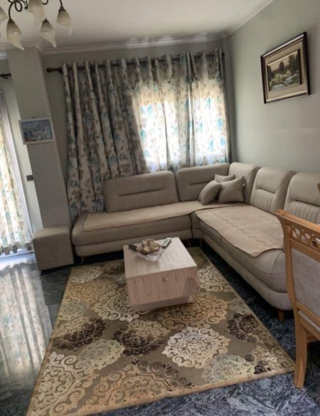 Tirane, jepet me qera apartament 2+1+A+BLK Kati 3, 90 m² 45.000 Leke (Rruga e Dajtit)