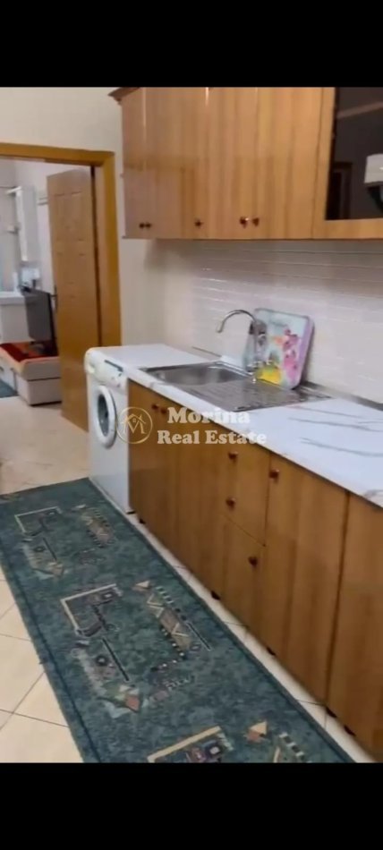 Tirane, jepet me qera apartament 1+1 Kati 2, 60 m² 350 € (Stacioni i Trenit)