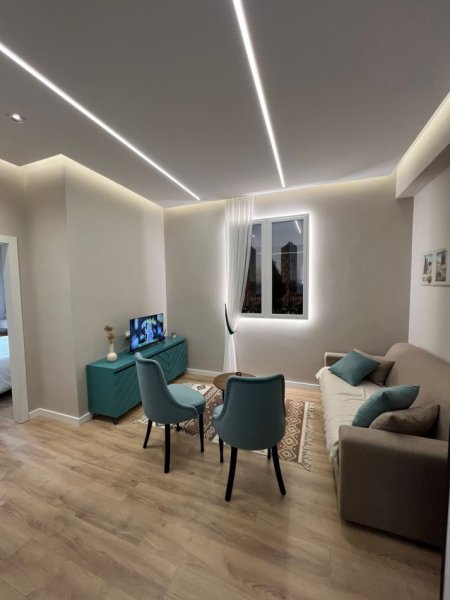 Tirane, shitet apartament 1+1 , 63 m² 187.000 € (Selvia)