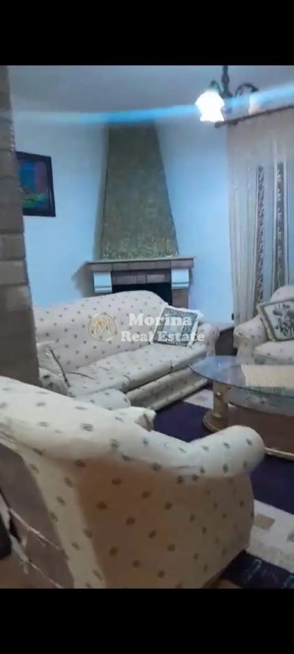 Tirane, jepet me qera apartament 3+1 Kati 2, 100 m² 400 € (Jordan Misja)