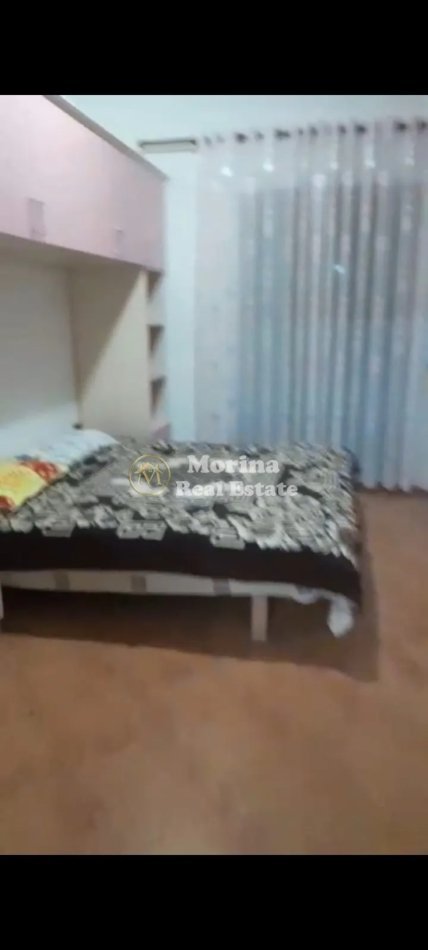 Tirane, jepet me qera apartament 3+1 Kati 2, 100 m² 400 € (Jordan Misja)