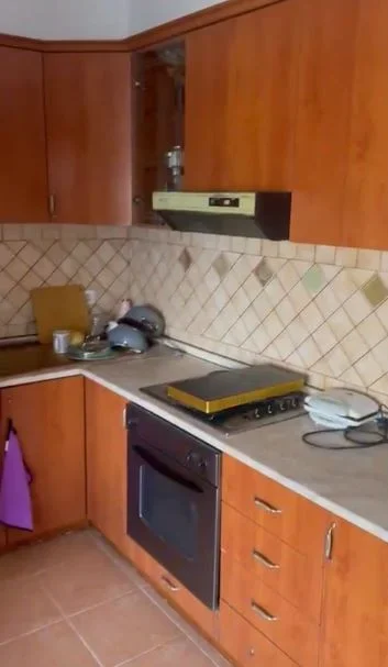 Apartament 1+1 me qera - Fusha e Aviacionit (VR111)