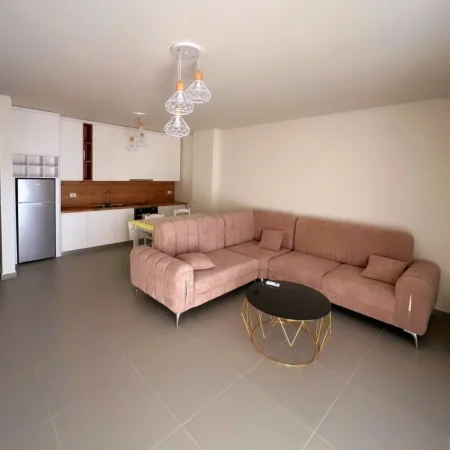 Gjiri Lalezit | Hamallaj, shitet apartament 1+1 , 90 m² 210.000 € (San Pietro)