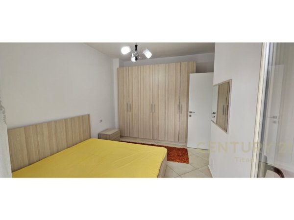 Tirane, jepet me qera apartament 2+1+Aneks+Ballkon Kati 1, 90 m² 600 € (Don Bosko)