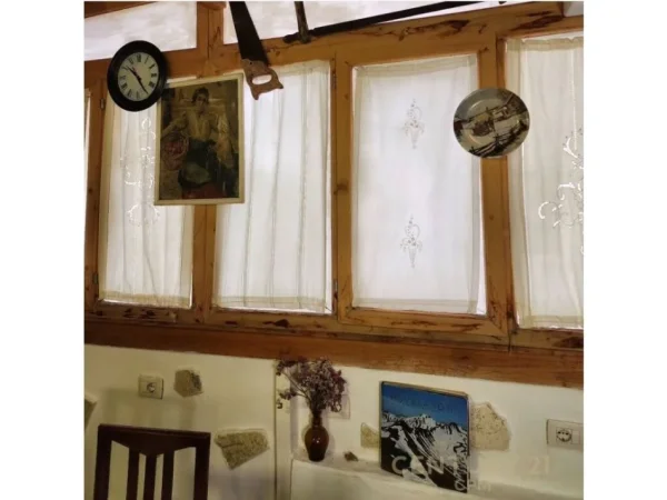 Tirane, shes bar-resorant Kati 0, 66 m² 260.000 € (Vasil Shanto)