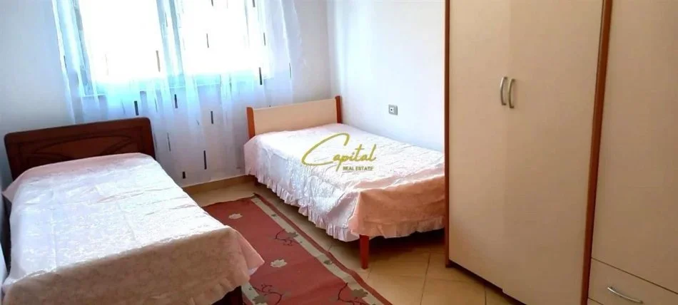 Tirane, jepet me qera apartament 2+1 Kati 4, 107 m² 500 € (ASTIR)