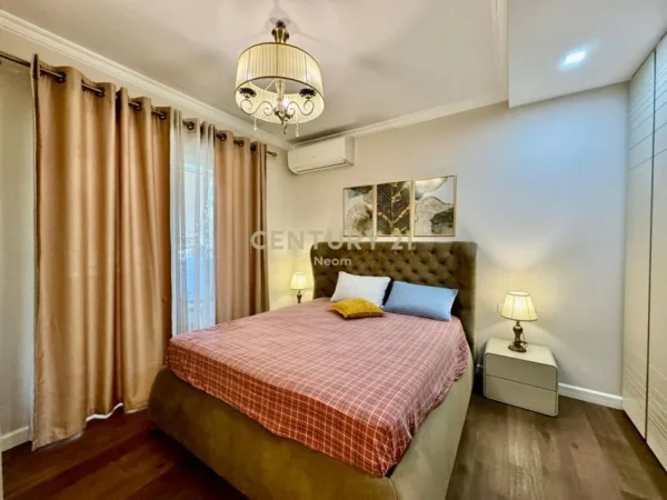 Tirane, shitet apartament 2+1 Kati 2, 100 m² 375.000 € (Neom106401)