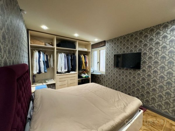 Tirane, jepet me qera apartament 2+1+Aneks+Ballkon Kati 6, 140 m² 1.500 € (Rruga e Kosovareve)