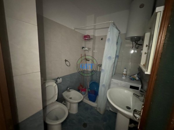 Durres, shitet apartament 1+1+Ballkon Kati 3, 74 m² 70.000 € (Qender Golem)