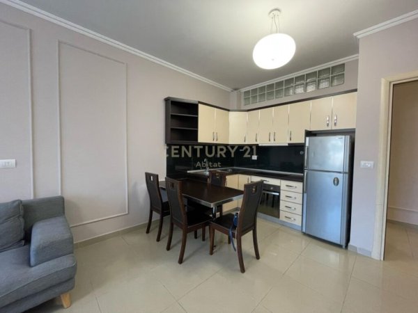Tirane, shes apartament 1+1+Aneks+Ballkon Kati 5, 69 m² 170.000 € (Bukevardi i Ri)