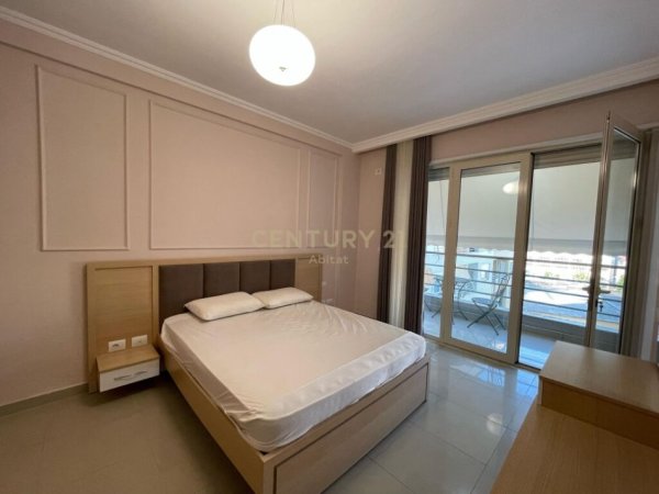 Tirane, shes apartament 1+1+Aneks+Ballkon Kati 5, 69 m² 170.000 € (Bukevardi i Ri)