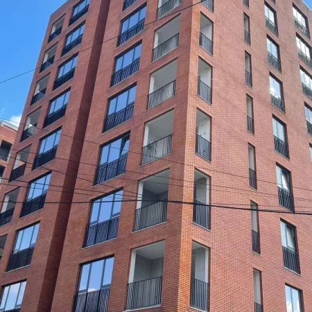 Tirane, shitet apartament 2+1+Ballkon Kati 3, 100 m² 144.000 € (Bulevardi i Ri)