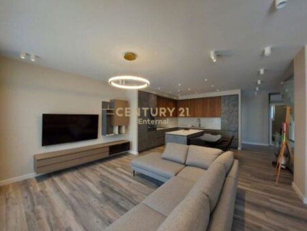 Tirane, jepet me qera Vile 3 Katshe Kati 3, 400 m² 3.000 € (Rezidenca ELYSIUM)