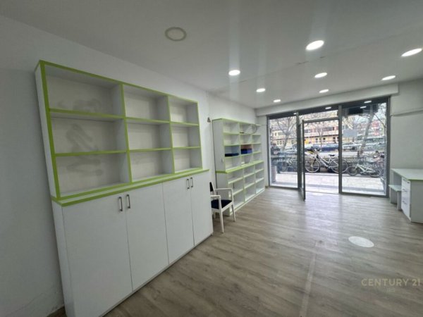 Tirane, shitet ambjent biznesi , 54 m² 173.000 € (DRITAN HOXHA)