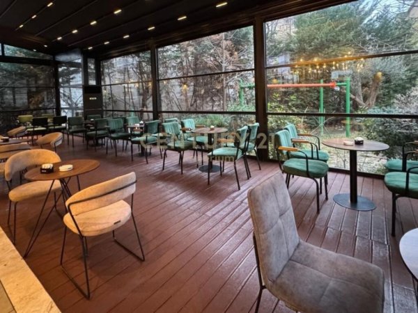 Tirane, shes bar-resorant , 150 m² 550.000 € (FERIT XHAJKO)