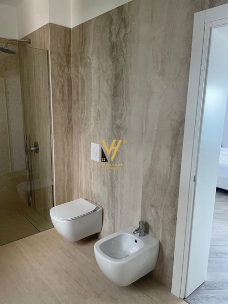 Vlore, apartament 3+1+Ballkon Kati 4, 252 m² (VLORE)