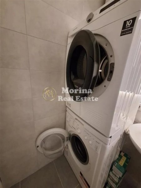 Tirane, jepet me qera apartament 2+1 Kati 5, 85 m² 550 € (Ali Demi)
