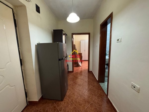 Vlore, shitet apartament 1+1+Ballkon Kati 2, 52 m² 60.000 € (Rruga Fejzo Mema)