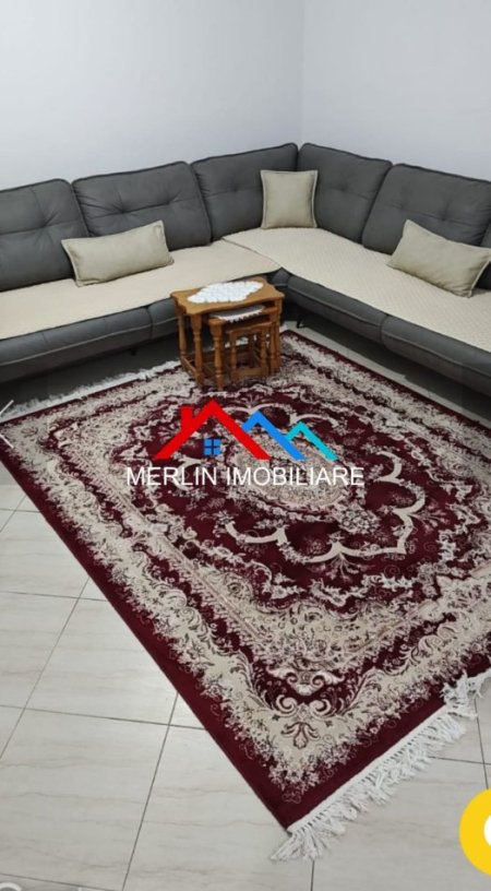 Tirane, jepet me qera apartament 1+1+Ballkon Kati 6, 63 m² 400 € (RRUGA VELI DEDI)