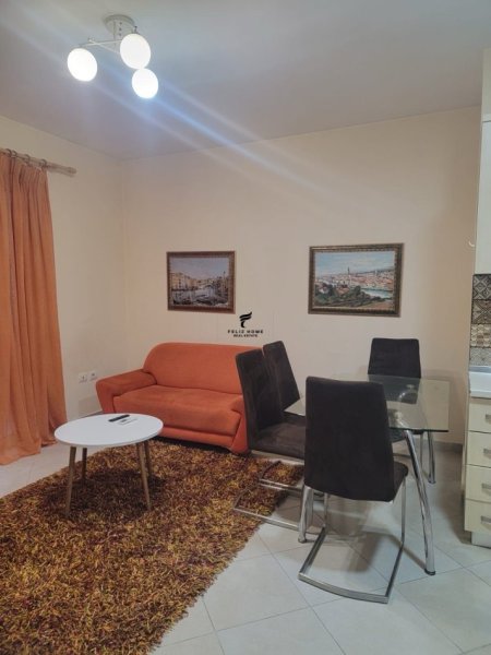 Tirane, jepet me qera apartament 2+1+Ballkon Kati 3, 87 m² 550 € (KODRA E DIELLIT)