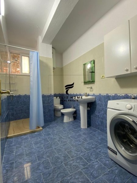 Tirane, apartament 2+1+Ballkon Kati 1, 90 m² (RRUGA E DIBRES)