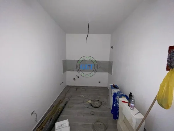 Durres, shitet apartament 2+1 Kati 2, 85 m² 100.000 €