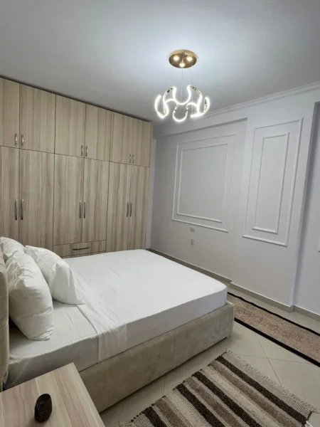 Tirane, shitet apartament 2+1+Ballkon Kati 8, 98 m² 143.000 € (Astir/Vila L)