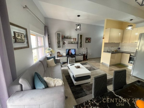 Tirane, shes apartament 1+1 Kati 7, 67 m² 112.000 € (Ali Demi)
