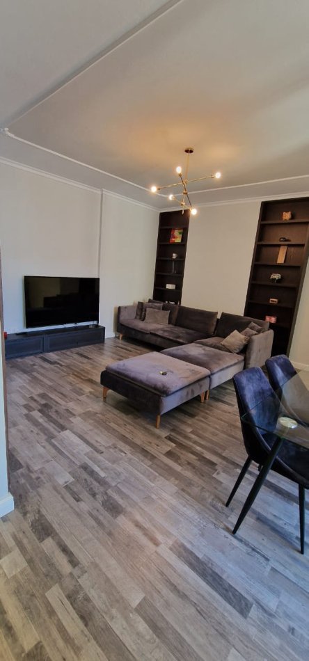 Tirane, shitet apartament 2+1 Kati 4, 102 m² 250.000 € (Eduard mano)