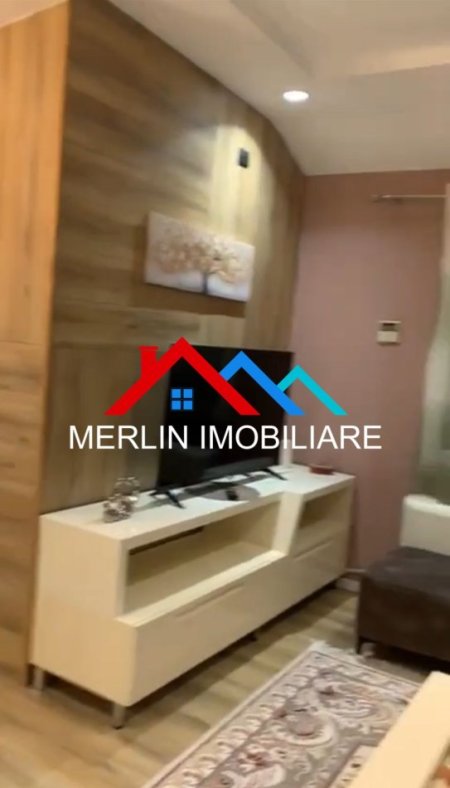 jepet me qera apartament 2+1+Ballkon Kati 7, 100 m² 900 € (STADIUMI DINAMO)