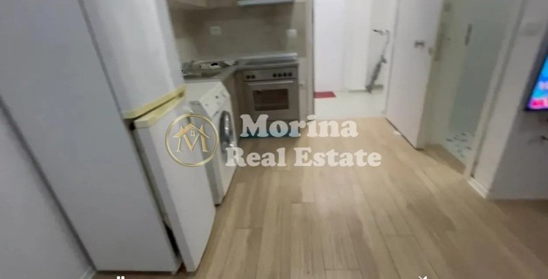 Tirane, jepet me qera apartament 1+1 Kati 1, 30 m² 250 € (Ali Demi)