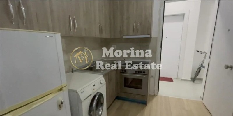 Tirane, jepet me qera apartament 1+1 Kati 1, 30 m² 250 € (Ali Demi)