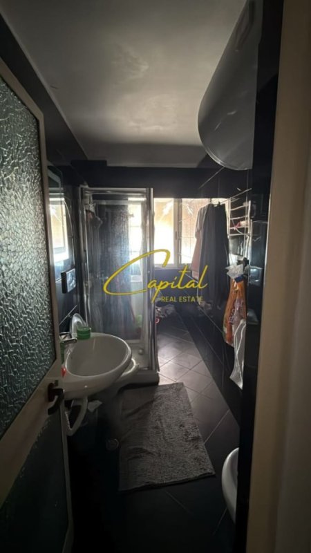 Tirane, jepet me qera apartament 1+1 Kati 5, 65 m² 450 € (RRUGA BARDHYL)