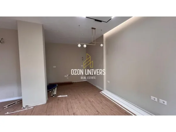 Tirane, shitet apartament 2+1+Ballkon Kati 7, 107 m² 321.000 € 