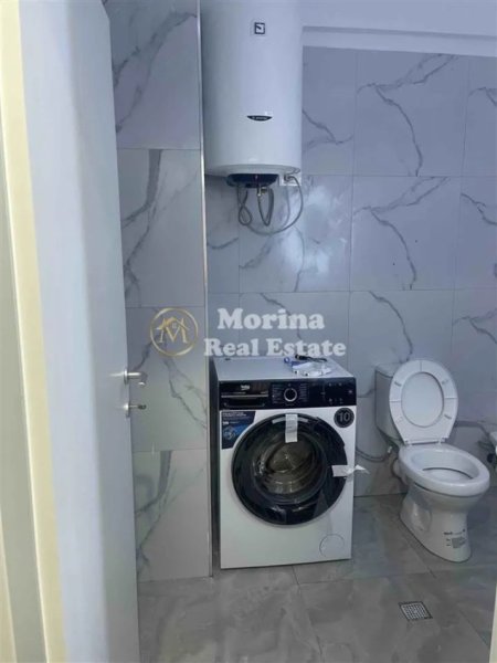 Tirane, jepet me qera apartament 1+1 Kati 4, 75 m² 350 € (Fresku)