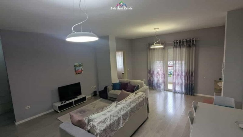 Tirane, jepet me qera apartament 1+1+Ballkon Kati 1, 70 m² 600 € (rruga panorama)