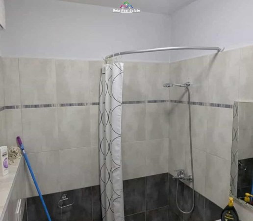Tirane, jepet me qera apartament 1+1+Ballkon Kati 1, 70 m² 600 € (rruga panorama)