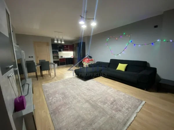 Tirane, shitet apartament 2+1+Ballkon Kati 5, 127 m² 216.240 € (Tregu Eletrik)