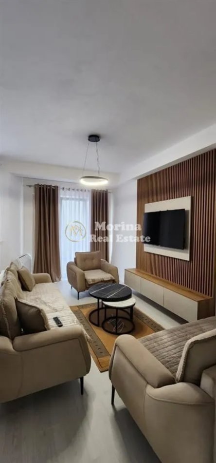 Tirane, jepet me qera apartament 2+1 Kati 3, 100 m² 700 € (Fusha Aviacionit)