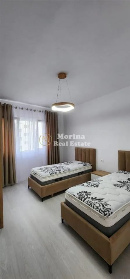 Tirane, jepet me qera apartament 2+1 Kati 3, 100 m² 700 € (Fusha Aviacionit)