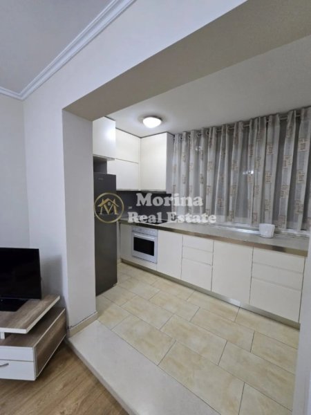 Tirane, jepet me qera apartament 1+1 Kati 4, 60 m² 550 € (Vasil Shanto)