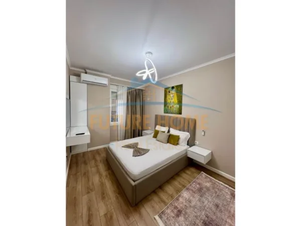 Tirane, jepet me qera apartament 1+1+Ballkon Kati 1, 71 m² 850 € (Niku Construction, Komuna e Parisit)