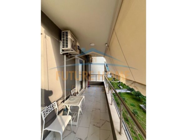 Tirane, jepet me qera apartament 1+1+Ballkon Kati 1, 71 m² 850 € (Niku Construction, Komuna e Parisit)