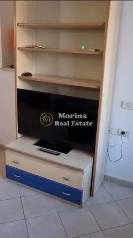 Tirane, jepet me qera apartament 1+1 Kati 5, 70 m² 500 € (Myslym Shyri)