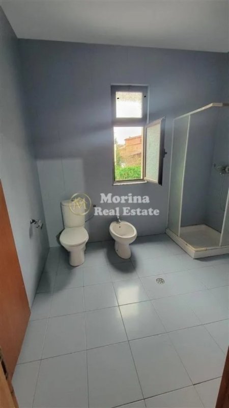 Tirane, jepet me qera apartament 2+1 Kati 2, 100 m² 400 € (21 Dhjetori)