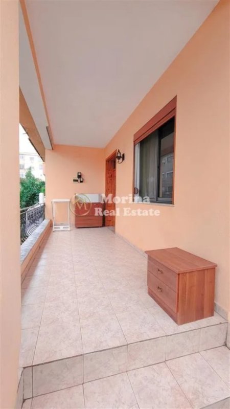 Tirane, jepet me qera apartament 2+1 Kati 2, 100 m² 400 € (21 Dhjetori)