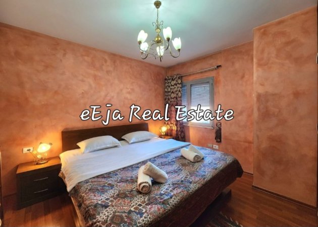 Tirane, jepet me qera apartament 1+1+Ballkon Kati 9, 71 m² 520 € (Rruga e durresit)